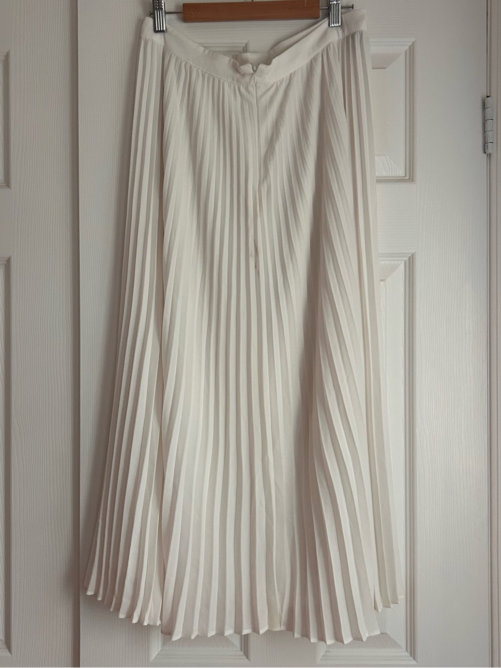 Pleated White Midi Skirt